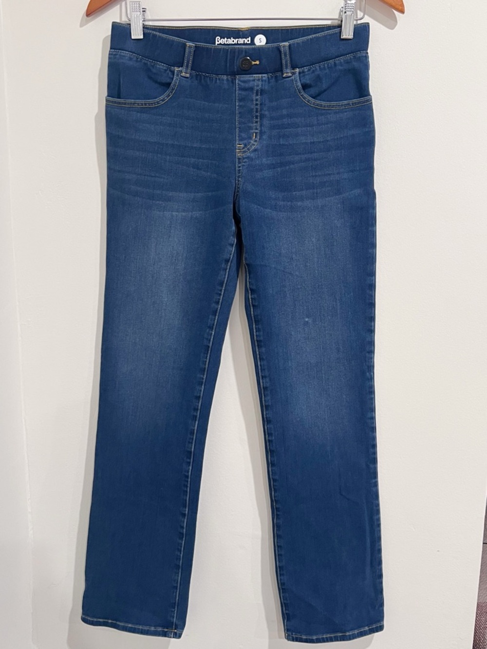 EUC Betabrand Women's Medium Blue Pull On Straight Leg Jeans